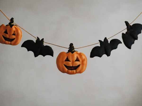 Kreativ Halloween basteln Kindergarten — so geht es richtig